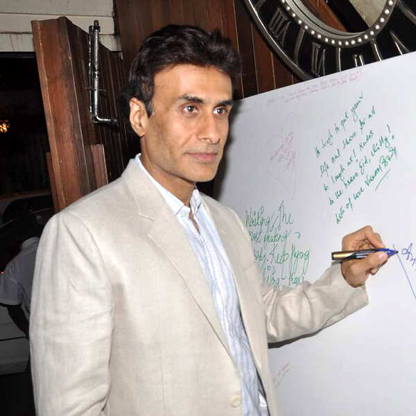 Arif Zakaria Pictures