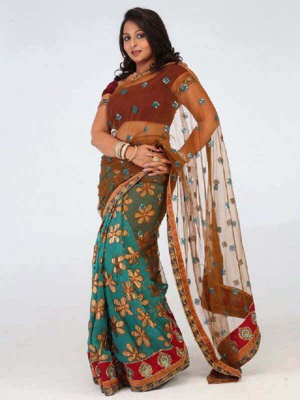 Samvrutha Sunil Pictures