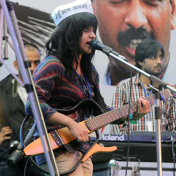 Jasleen Royal