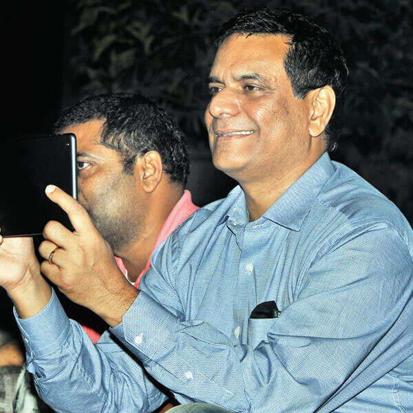 Srini Pictures
