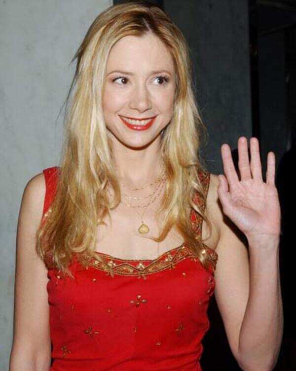 Mira Sorvino Pictures