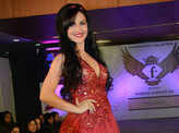 Elli Avram walks the ramp