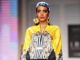 IRFW'13: Shane & Falguni