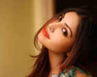 Komal Jha