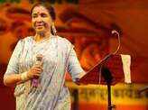 Live: Asha Bhonsle