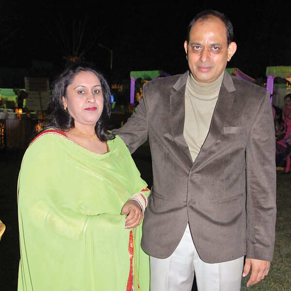 Tanveer Khan Images