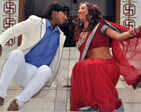 Nazar Laagal Raja Tohre Bangle Pe