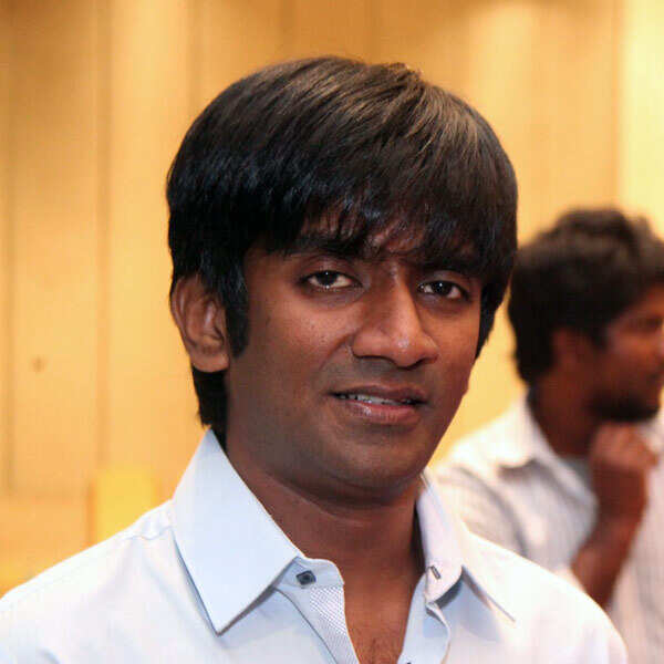 Dharan Kumar Images
