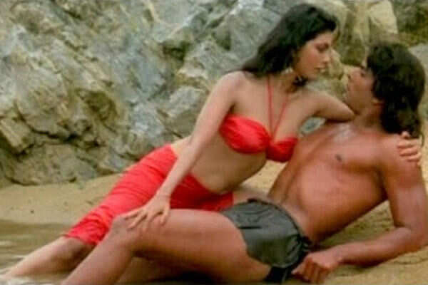 Kimi Katkar Images