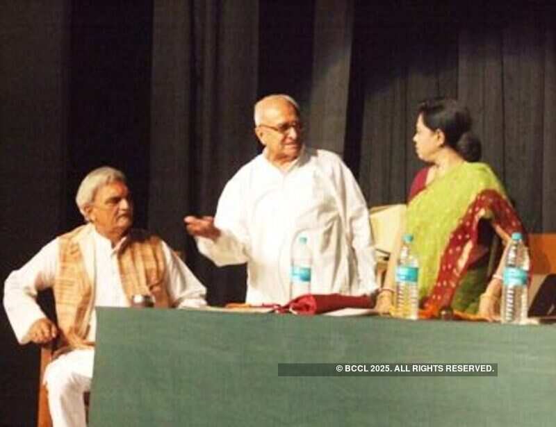 Theatre show: Darpan