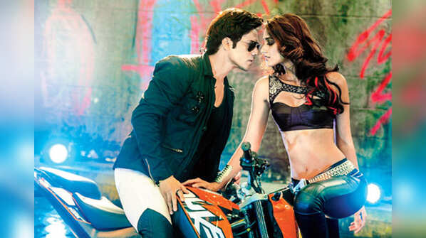 In Pics: Exclusive stills of Varun Dhawan’s Main Tera Hero