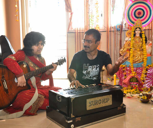 Nachiketa Chakraborty Images