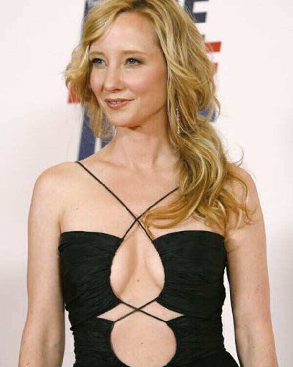 Anne Heche Stills