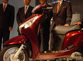 Honda slashes two-wheeler prices 