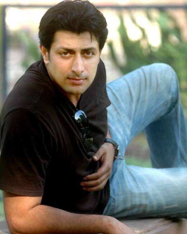 Priyanshu Chatterjee Wallpapers