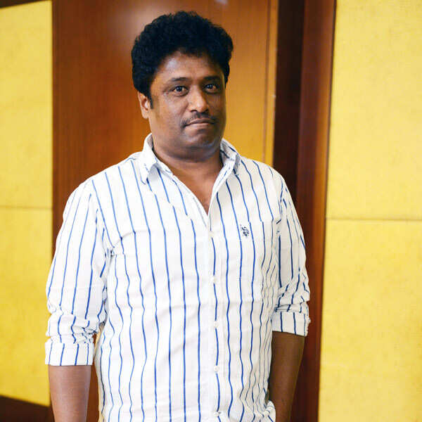 Elred Kumar Photos