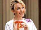 Kylie gets OBE award