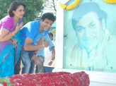 Shivarajkumar at Dr Rajkumar's Samadhi