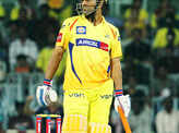 Dhoni offers to quit as CSK skipper, India Cements VP