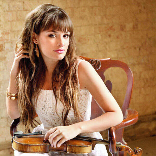 Nicola Benedetti Photos