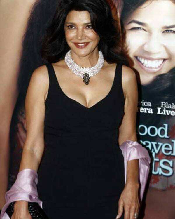 Shohreh Aghdashloo Images