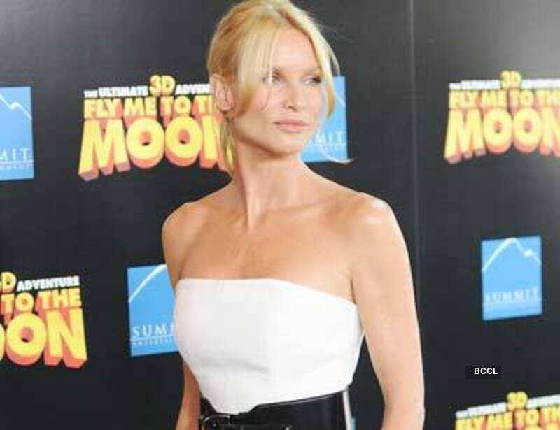 Premiere: Fly Me To The Moon