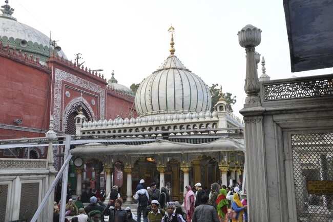 Hazrat Nizamuddin Auliya Dargah