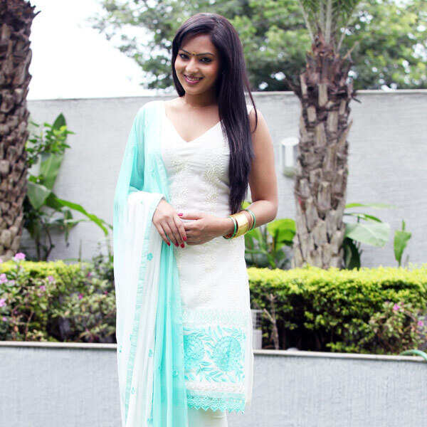 Nikesha Patel