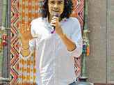 Imtiaz at folk music event