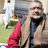 Article image for: Police raid <i class="tbold">giriraj singh</i>'s home to arrest him