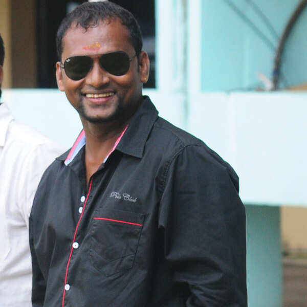 Vinod Vijayan Wallpapers