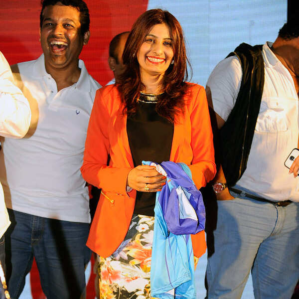 Poonam Shende Wallpapers