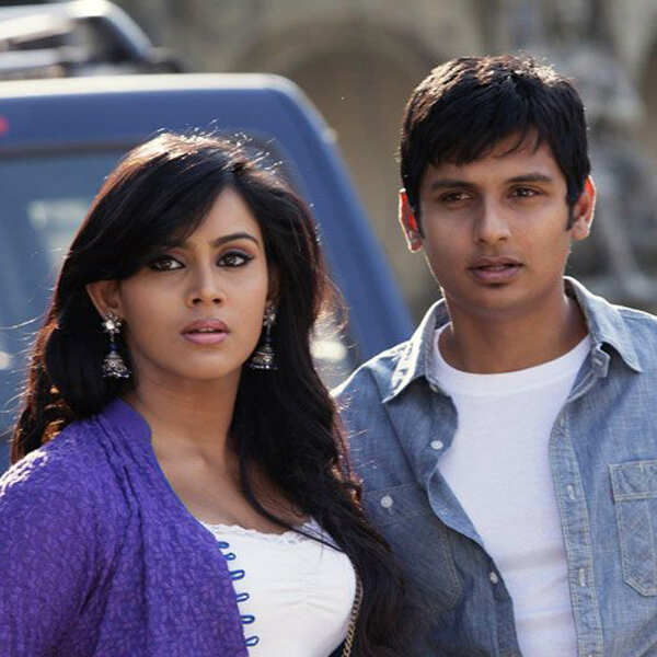 Thulasi Nair Wallpapers