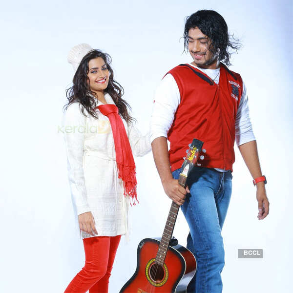 Manochitra Photos