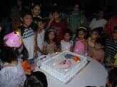 Esha Kole's b'day bash