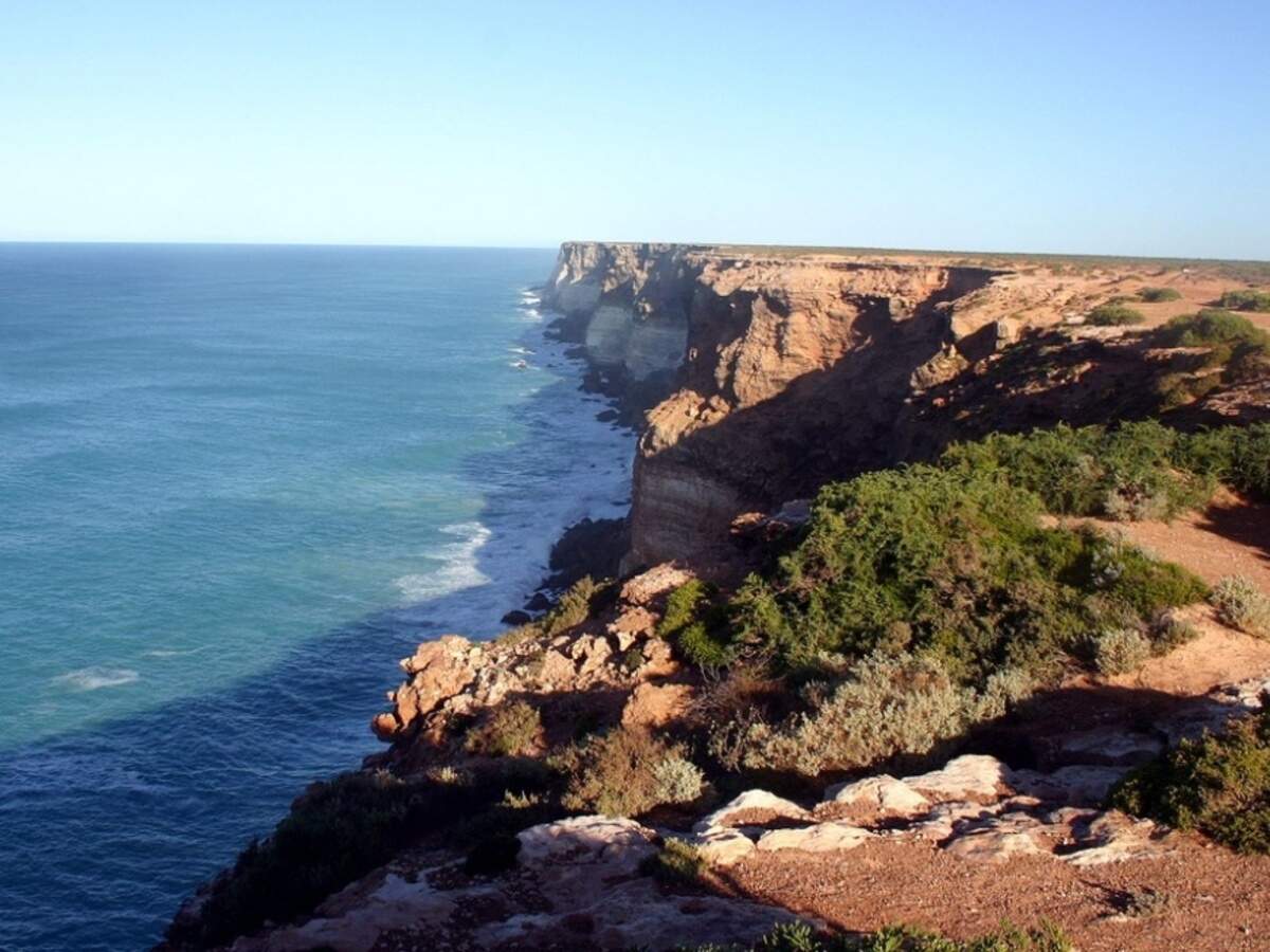 Bunda Cliffs Of The Nullarbor Plain In Australia Times Of India Travel