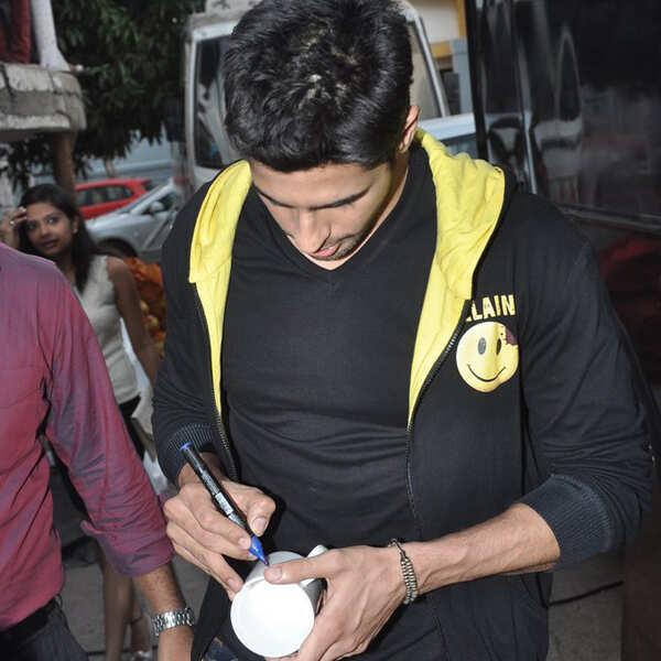 Karan Malhotra Pictures