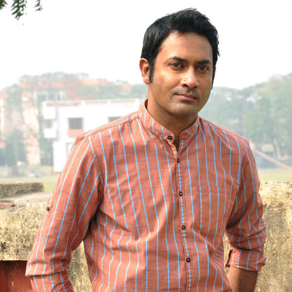 Samrat Chakrabarti Pictures