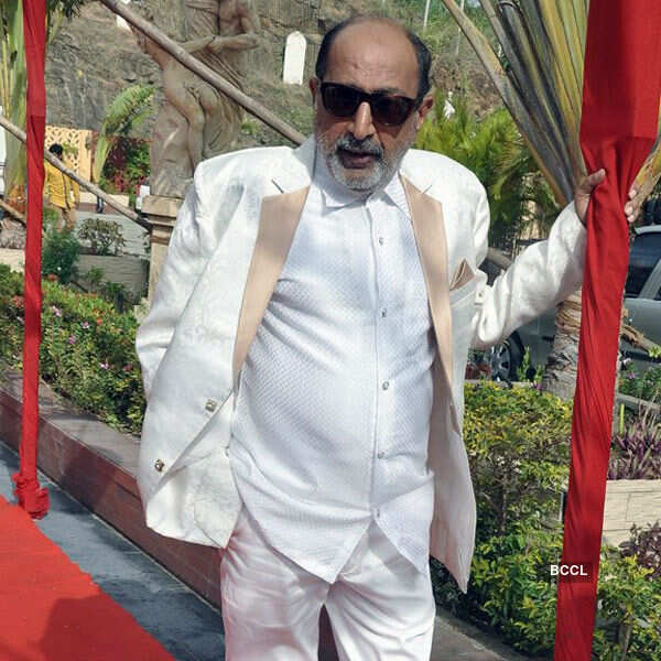 Tinnu Anand Photos