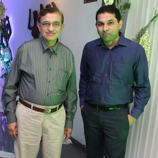 Aziz Khan Pictures
