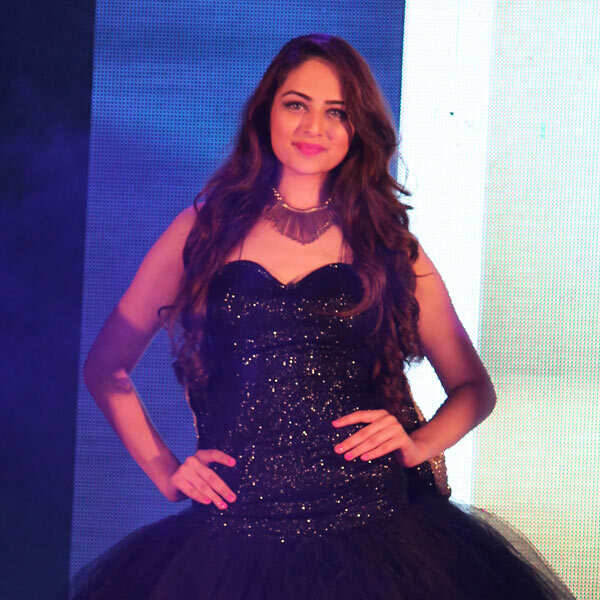 Zoya Afroz