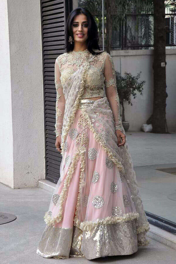 Mahie Gill