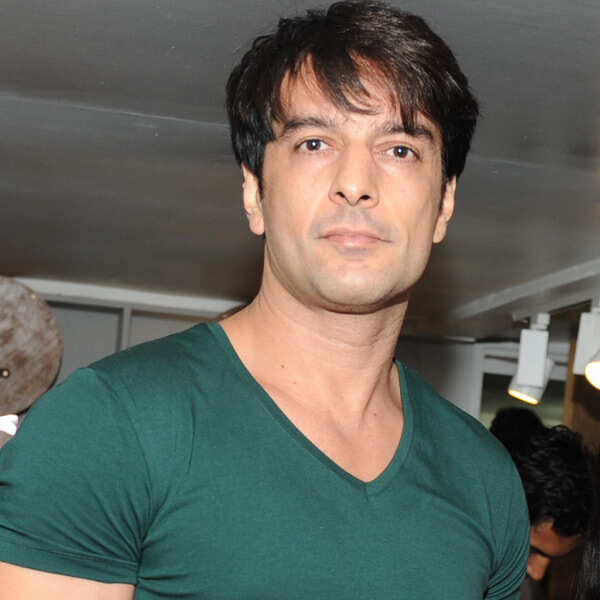 Kapil Khadiwala Photos