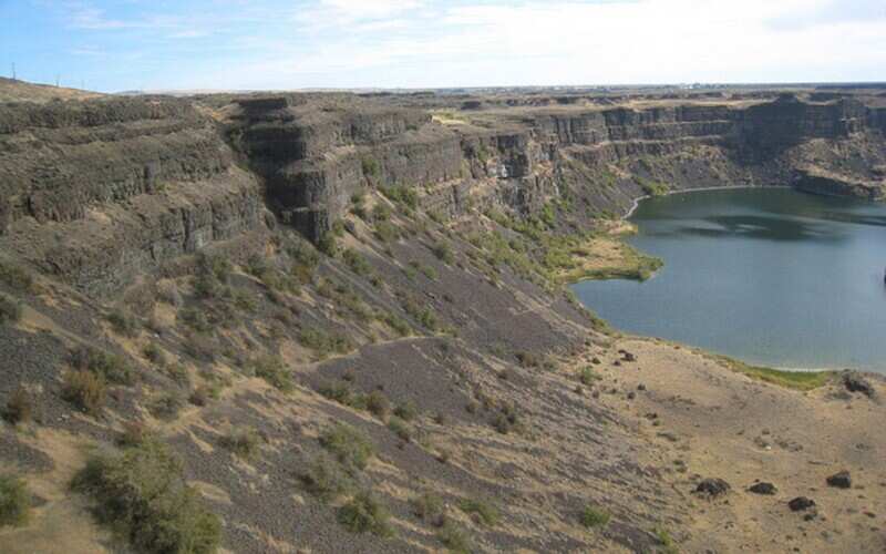 Dry falls
