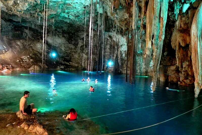 Cenotes of the Yucat&aacute;n Peninsula in Mexico