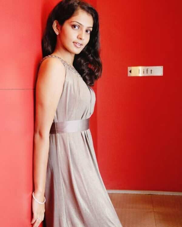 Parvathi Menon Pictures