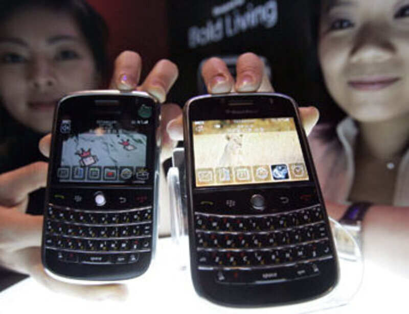 Blackberry Bold