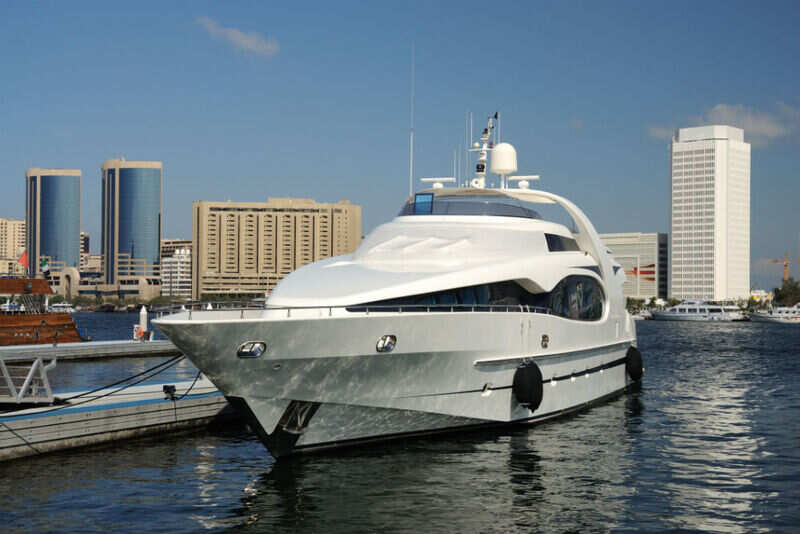 Luxury Yacht Dubai 