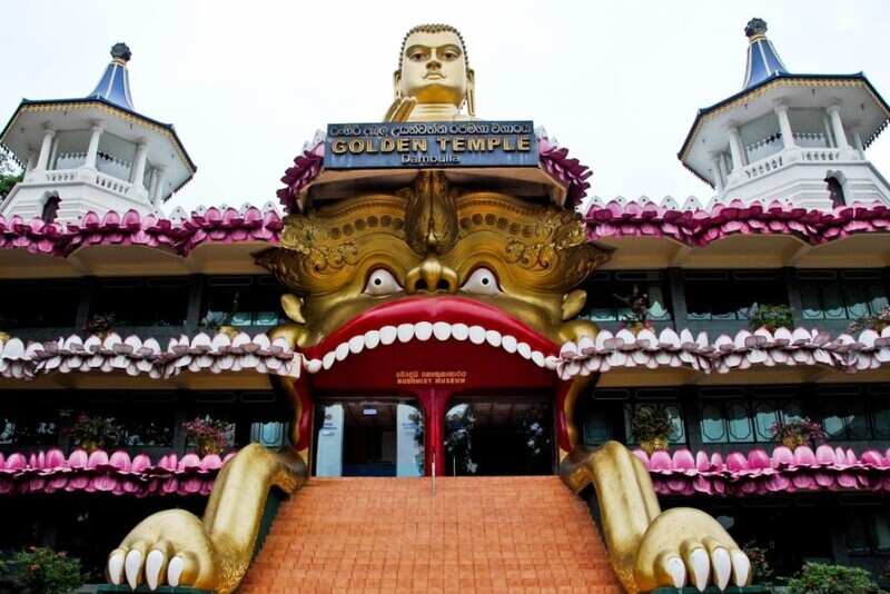 Dambulla-20-920x623