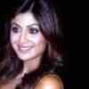 Article image for: Shilpa defends '<i class="tbold">bigg boss 2</i>'